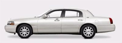 Sedan - Lincoln Town Car