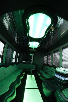 Mini-Bus - Limo / Party Style 