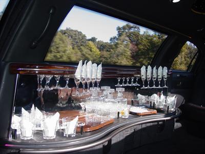 Stretch Limo - Lincoln Town Car