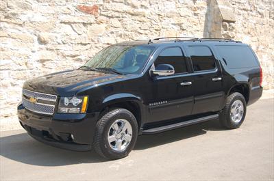 SUV - Chevrolet Suburban