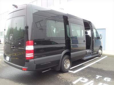 Van - Mercedes Benz Sprinter