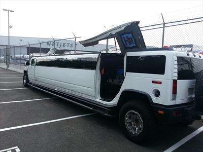 Stretch SUV - Hummer H2