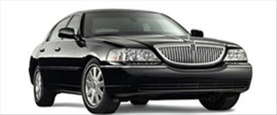 Sedan - Lincoln Town Car