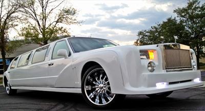 Stretch Limo - Rolls Royce Phantom