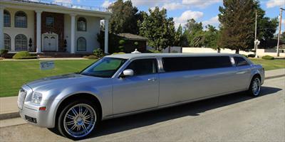 Stretch Limo - Chrysler 300