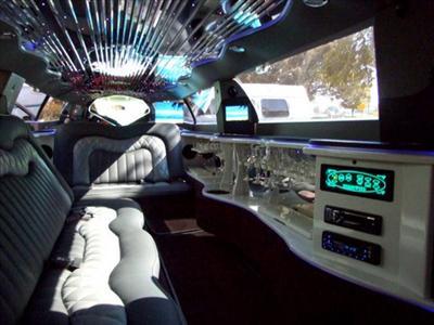 Stretch Limo - Chrysler 300