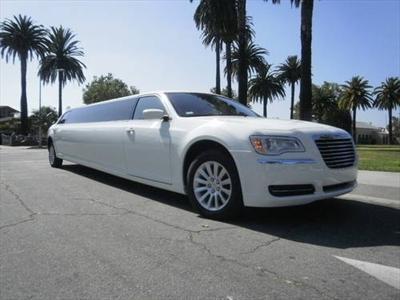 Stretch Limo - Chrysler 300