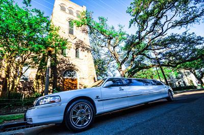 Stretch Limo - Lincoln Town Car