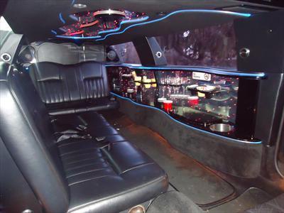 Stretch Limo - Lincoln Town Car