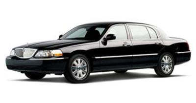 Sedan - Lincoln Town Car