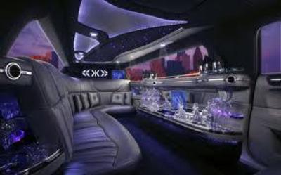 Stretch Limo - Lincoln Town Car