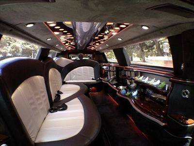 Stretch Limo - Chrysler 300