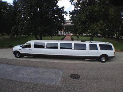 Stretch SUV - Ford Excursion