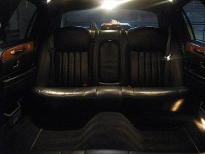 Stretch Limo - Lincoln Town Car