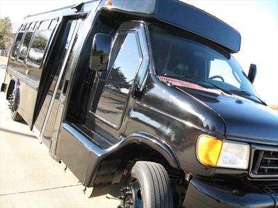 Mini-Bus - Limo / Party Style 