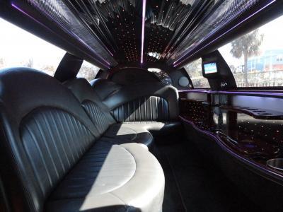 Stretch Limo - Lincoln Town Car