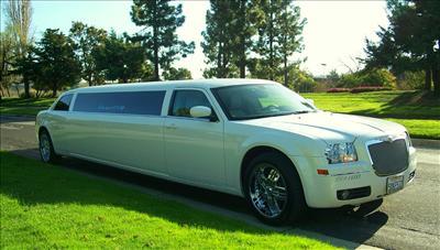 Stretch Limo - Chrysler 300