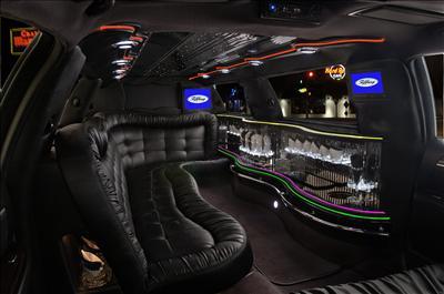 Stretch Limo - Lincoln Town Car