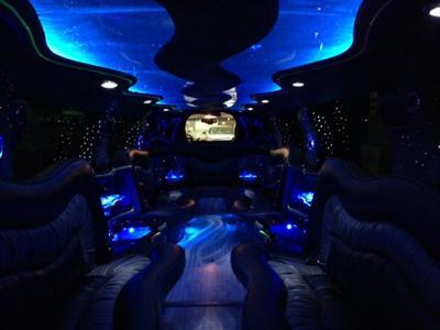 Stretch SUV - Cadillac Escalade