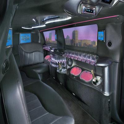 Stretch Limo - Cadillac DTS