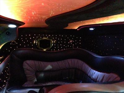 Stretch SUV - Cadillac Escalade