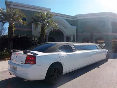 Stretch Limo - Dodge Charger