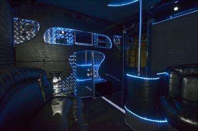 Mini-Bus - Limo / Party Style 