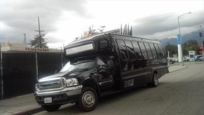 Mini-Bus - Limo / Party Style 