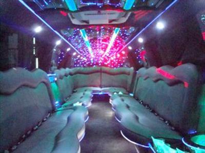 Stretch SUV - Cadillac Escalade