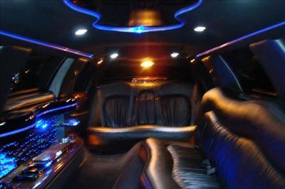 Stretch Limo - Lincoln Town Car