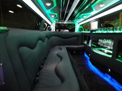 Stretch Limo - Chrysler 300