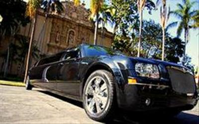 Stretch Limo - Chrysler 300