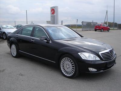 Luxury Sedan - Mercedes Benz S-Class