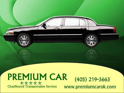 Sedan - Lincoln Town Car L