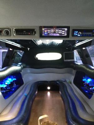 Stretch SUV - Ford Excursion