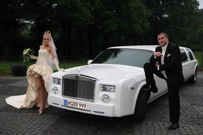 Stretch Limo - Rolls Royce Phantom