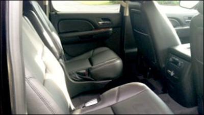 SUV - Chevrolet Suburban