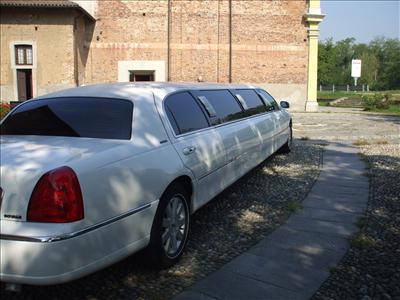 Stretch Limo - Lincoln Town Car