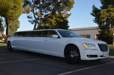 Stretch Limo - Chrysler 300