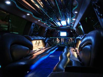 Stretch SUV - Cadillac Escalade