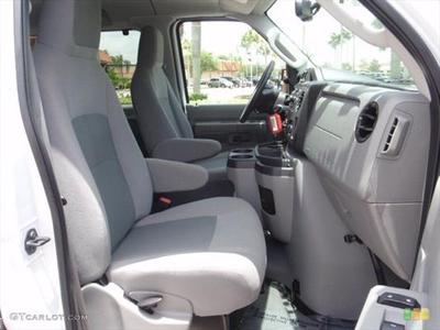 Van - Passenger Van 