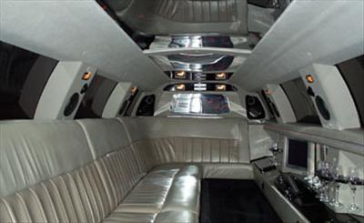 Stretch Limo - Lincoln Town Car