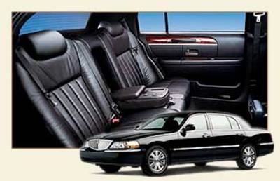 Sedan - Lincoln Town Car L
