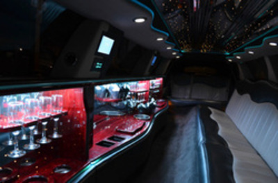 Stretch Limo - Lincoln Town Car
