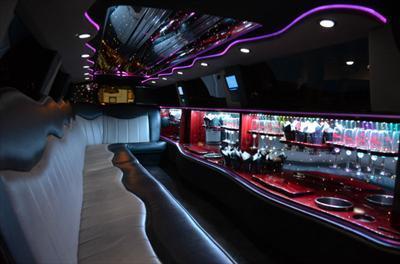 Stretch Limo - Lincoln Town Car