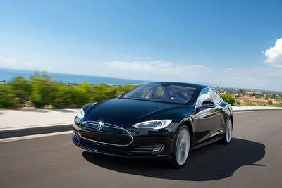Luxury Sedan - Tesla Model S