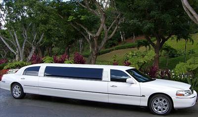 Stretch Limo - Lincoln Town Car