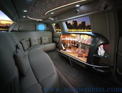 Stretch Limo - Lincoln Town Car