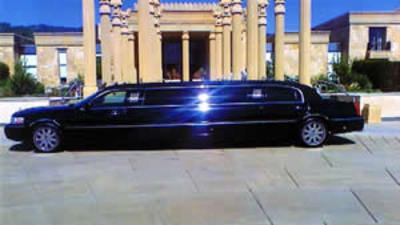 Stretch Limo - Lincoln Town Car