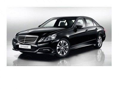 Luxury Sedan - Mercedes Benz E-Class